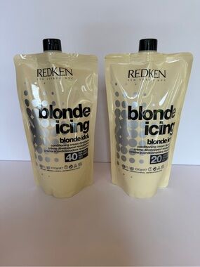 Icing Blonde Idol Conditioning Cream Developer - Cream and Silver Packaging new